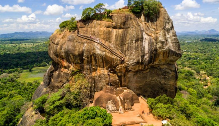 Discover the Top Tourist Attractions in Sri Lanka